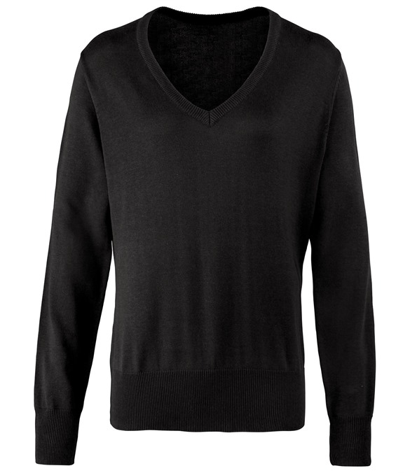 Women&#39;s v-neck knitted sweater