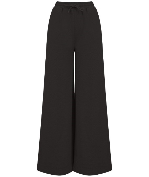 Women&#39;s sustainable fashion wide leg joggers